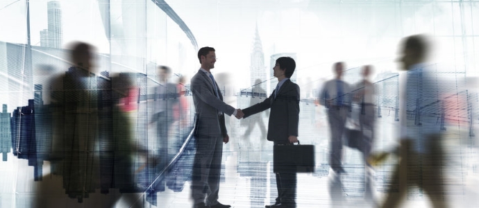 Şirketlerde Birleşme Veya Bölünme Yoluyla İşyerinin Devri ve İşçi Alacaklarından Sorumluluk